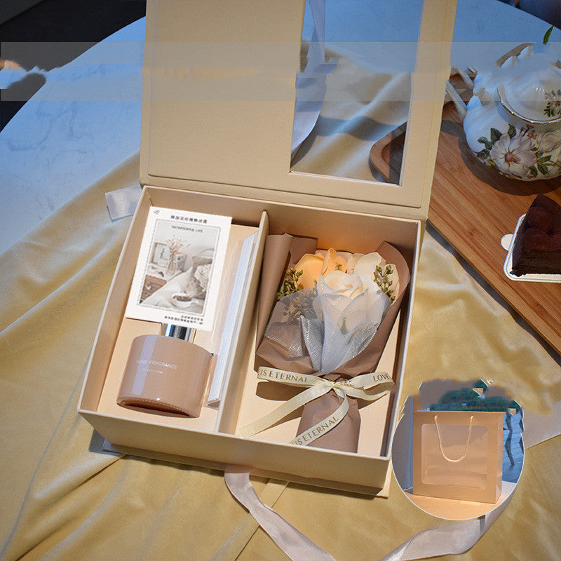 Bouquet & Soap Gift Box